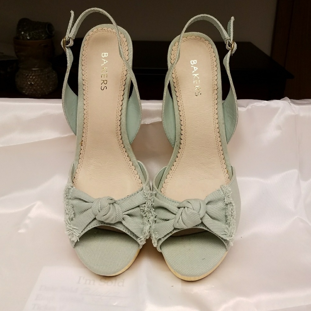 Christy Sandal